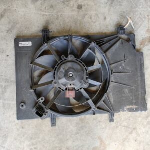 Ford Fiesta 2008- 1.6 TDCi ventilator - rahlo poškodovan 8v51-8c607-cg
