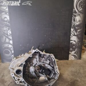 Mazda 2 1.5B 2021 menjalnik F6TL0