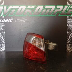 Nissan Qashqai 2012 Zadnja leva luč