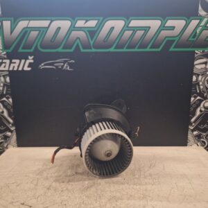 Opel Corsa D 2009 kabinski ventilator 13335075