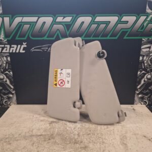 Renault Captur 2020 senčnik 964004288R 964019730R