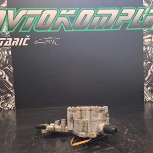 VW Golf 5 1.9 TDI vakumska vakum črpalka 038145209