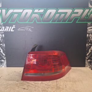 VW Passat B7 karavan 2012 zadnja desna zunanja luč 3AF945310