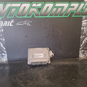 VW Polo 2010 1.2 51 KW Motorni računalnik ECU 03E906023L