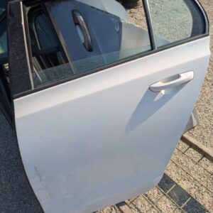 VW Golf 6 zadnja leva vrata