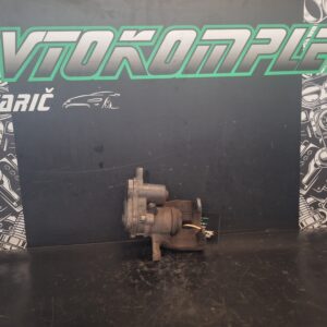 Audi A4 B8 Zavorna čeljust zadaj desno 6443/A